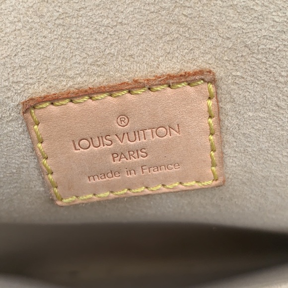 Authentic Preowned Louis Vuitton Shoulder Bag - Picture 12 of 14